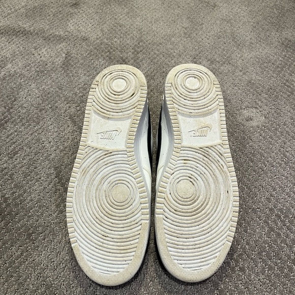 Men’s Nike Court Vision Mid 11.5 - Picture 4 of 5